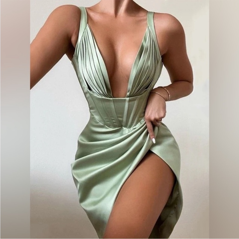 houce of cb new dress size small